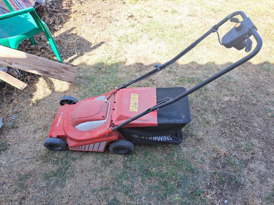 Corta relvas sterwins 1300W