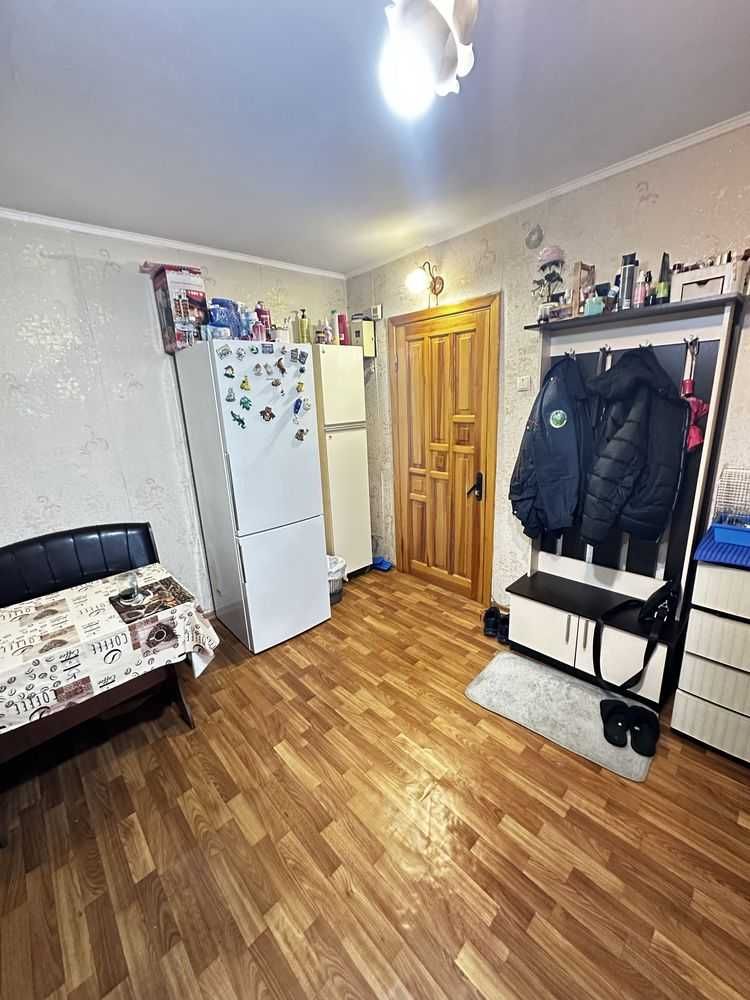 D1K Продам комнату в общежитии  ул. Селянская, 76