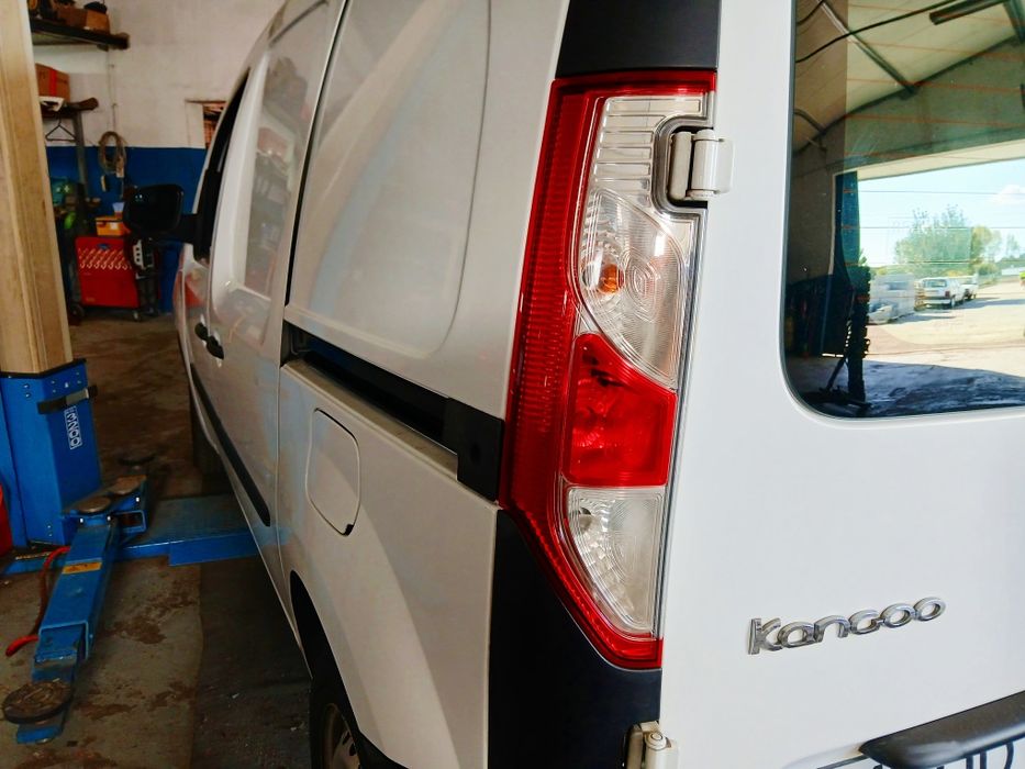 Carrinha Renault Kangoo