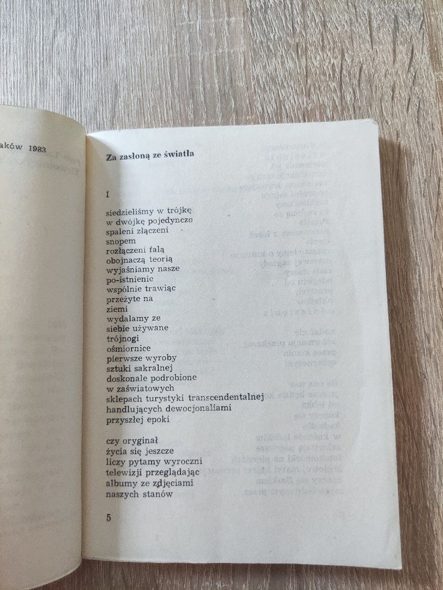 Książka tomik poezji Niewolnicy wolności Lachmann