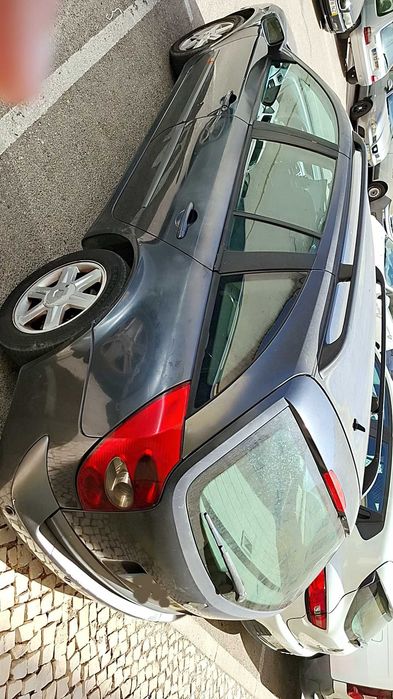 Renault Laguna 2003
