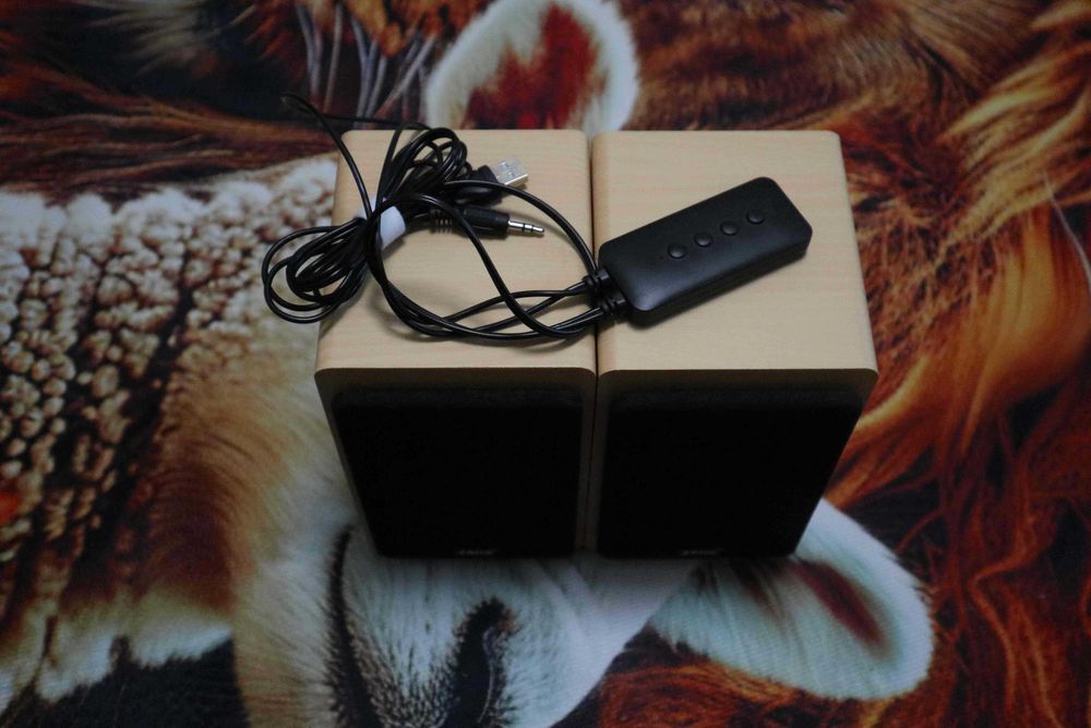 SADA музыкальные колонки Bluetooth + AUX