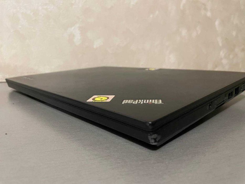 Lenovo Thinkpad (I5-5200U, SSD 256, 14")