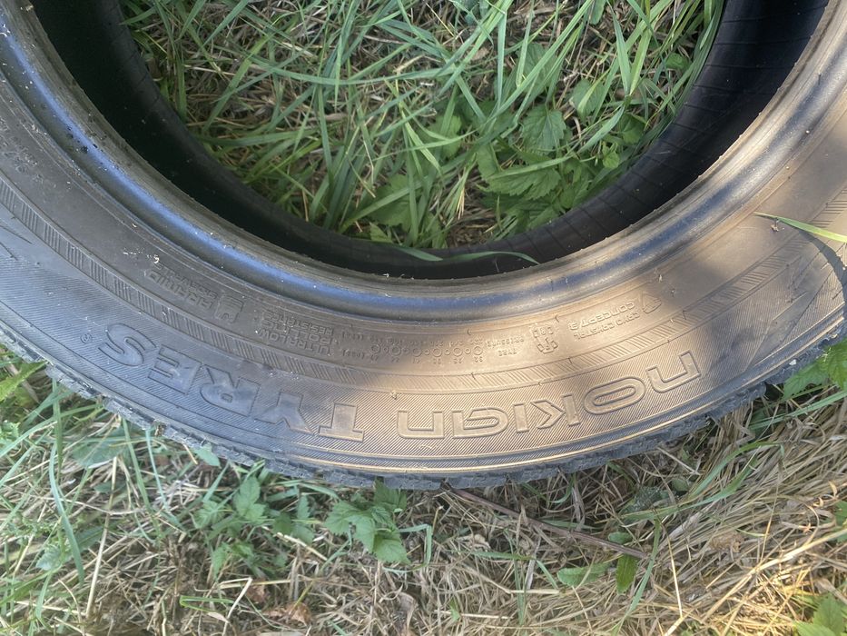 Зимние шины Nokian Hakkapeliitta R3 215/60 R17