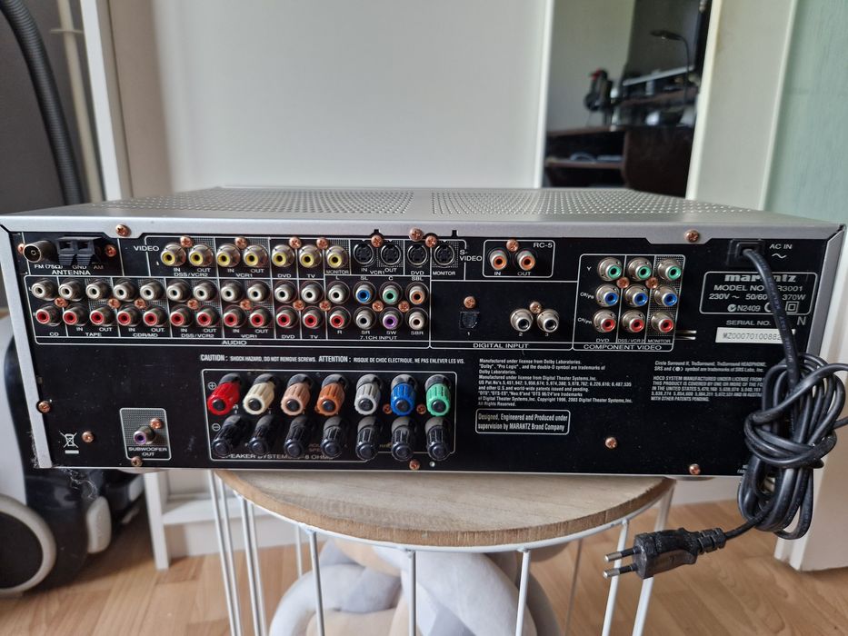 Amplituner Marantz
