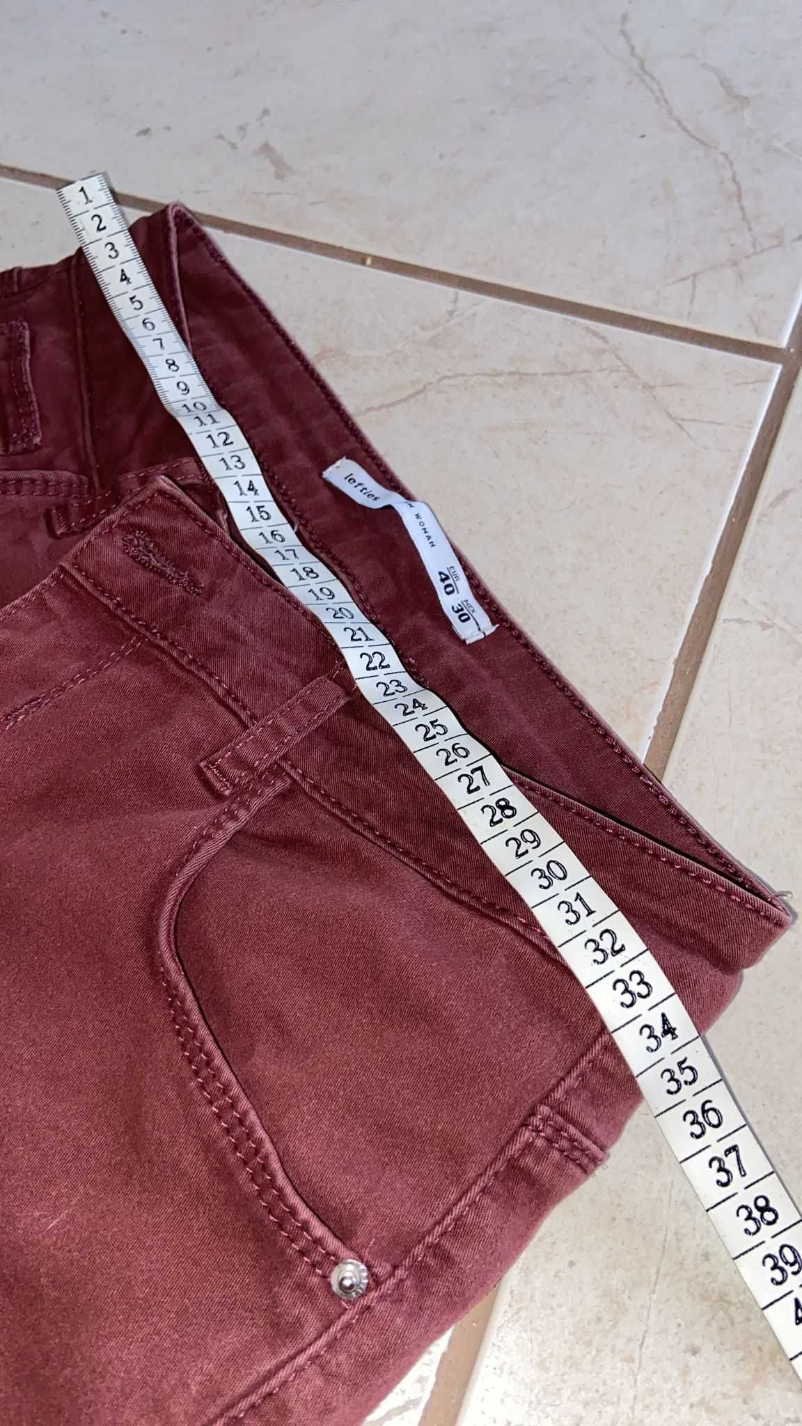 Lefties Women's Denim Pants in Burgundy
