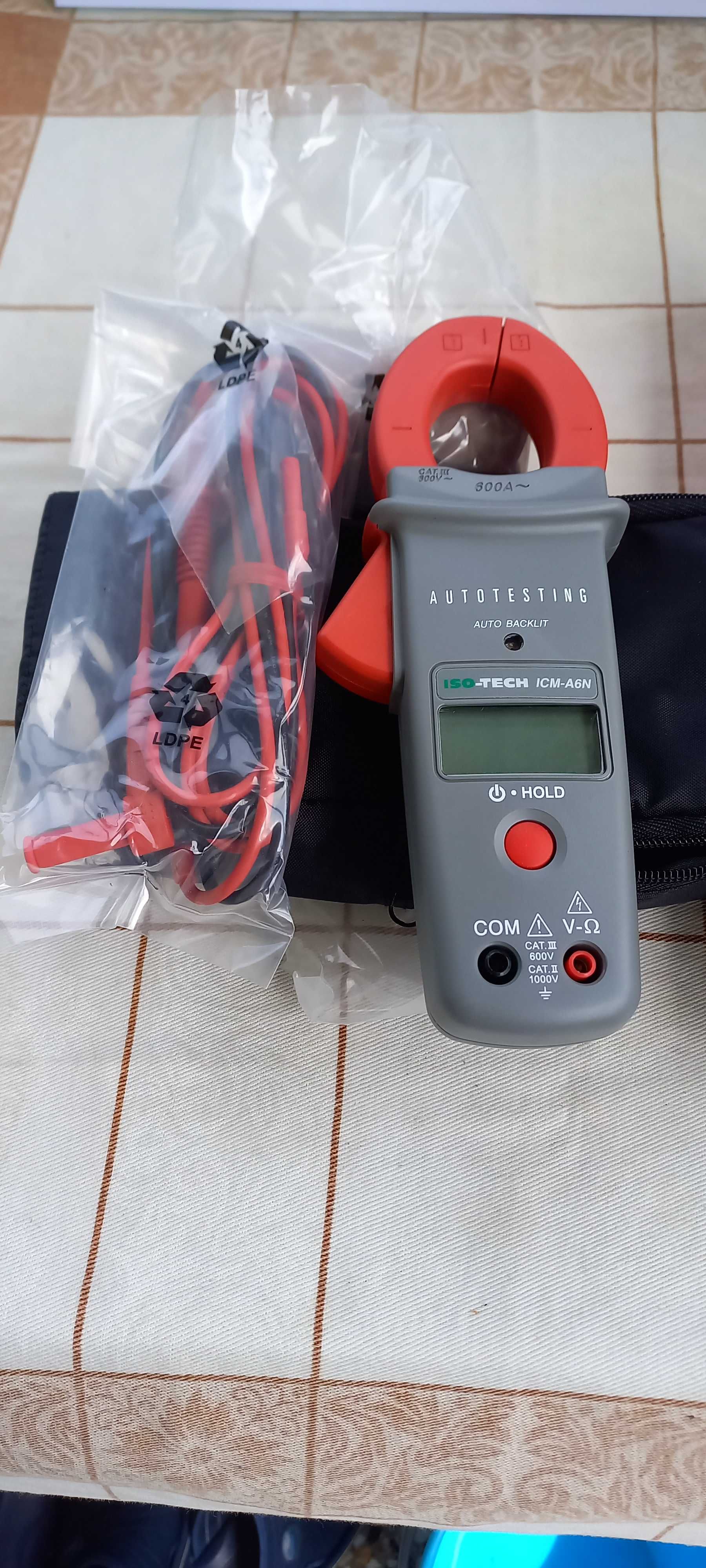 iso-tech pinça amperimetrica 600A nova