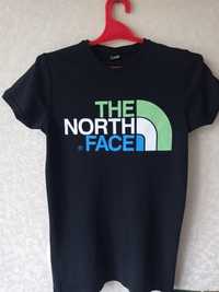 Футболка The North Face