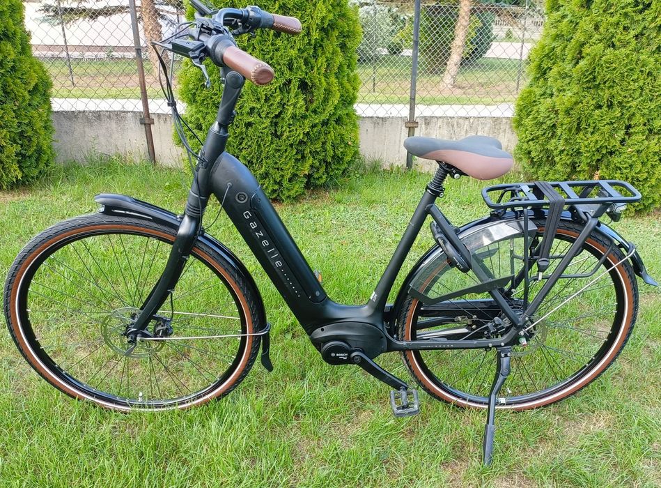 Rower Elektryczny Gazelle Grenoble C8 Bosch Smart jak Nowy 330km, R53