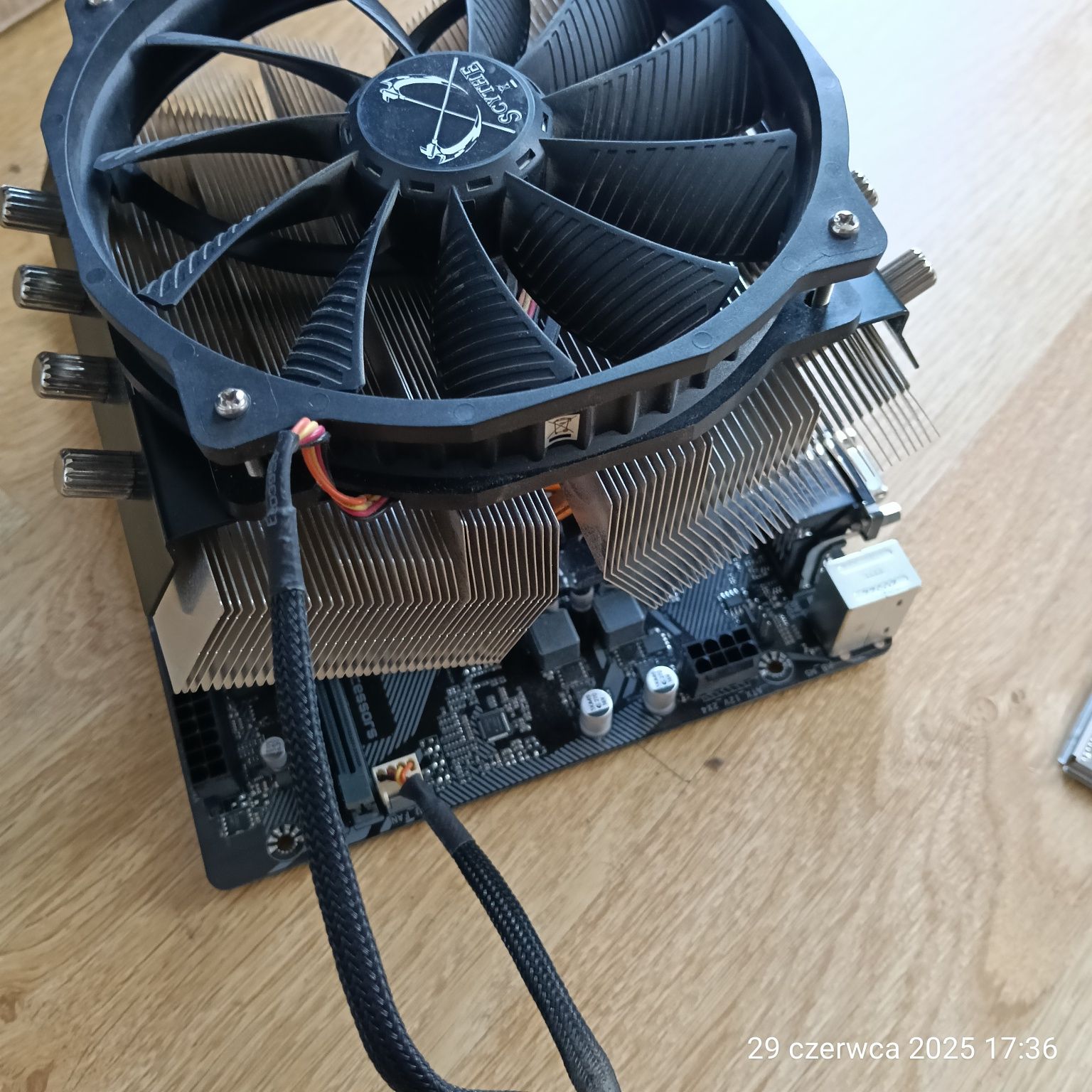 Zestaw: Intel Core i5-10600 + Gigabyte H410M H V2 + chłodzenie Scythe