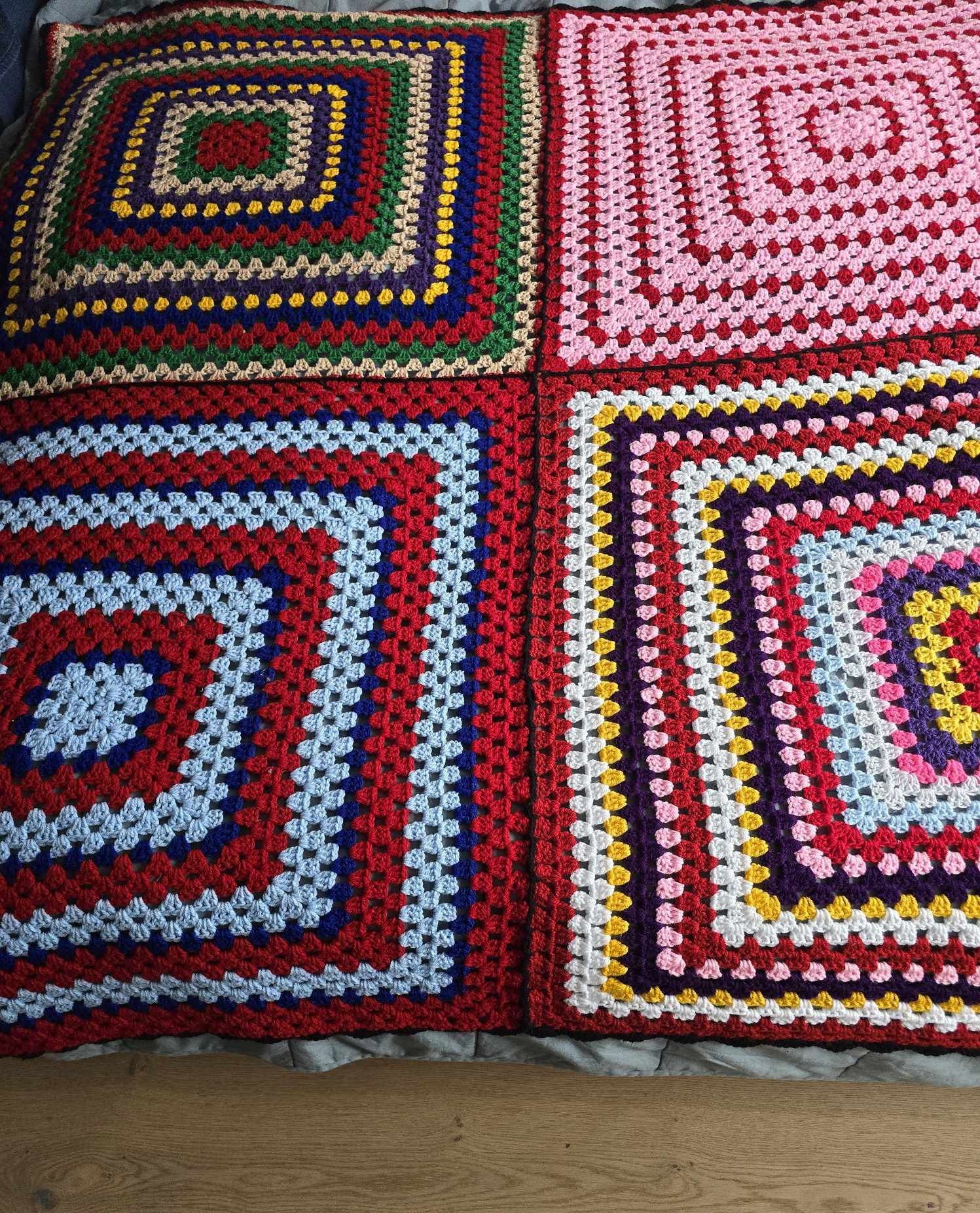 Piękna narzuta handmade