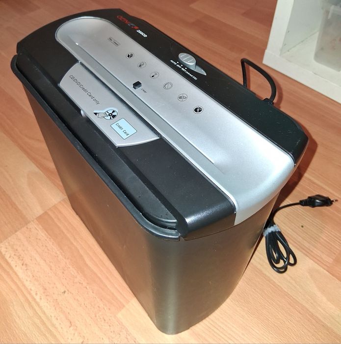 Знищувач документів (шредер) Genie 255cd.