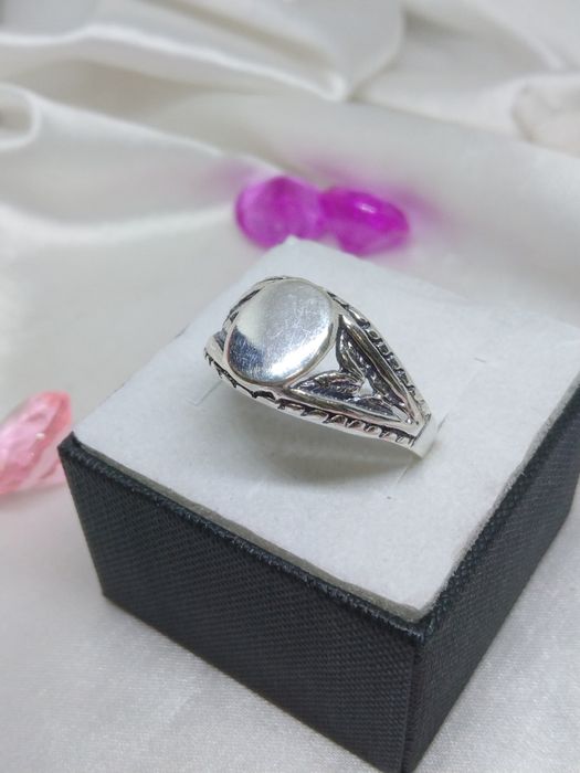 Piękny srebrny sygnet, srebro 925, r. 32
