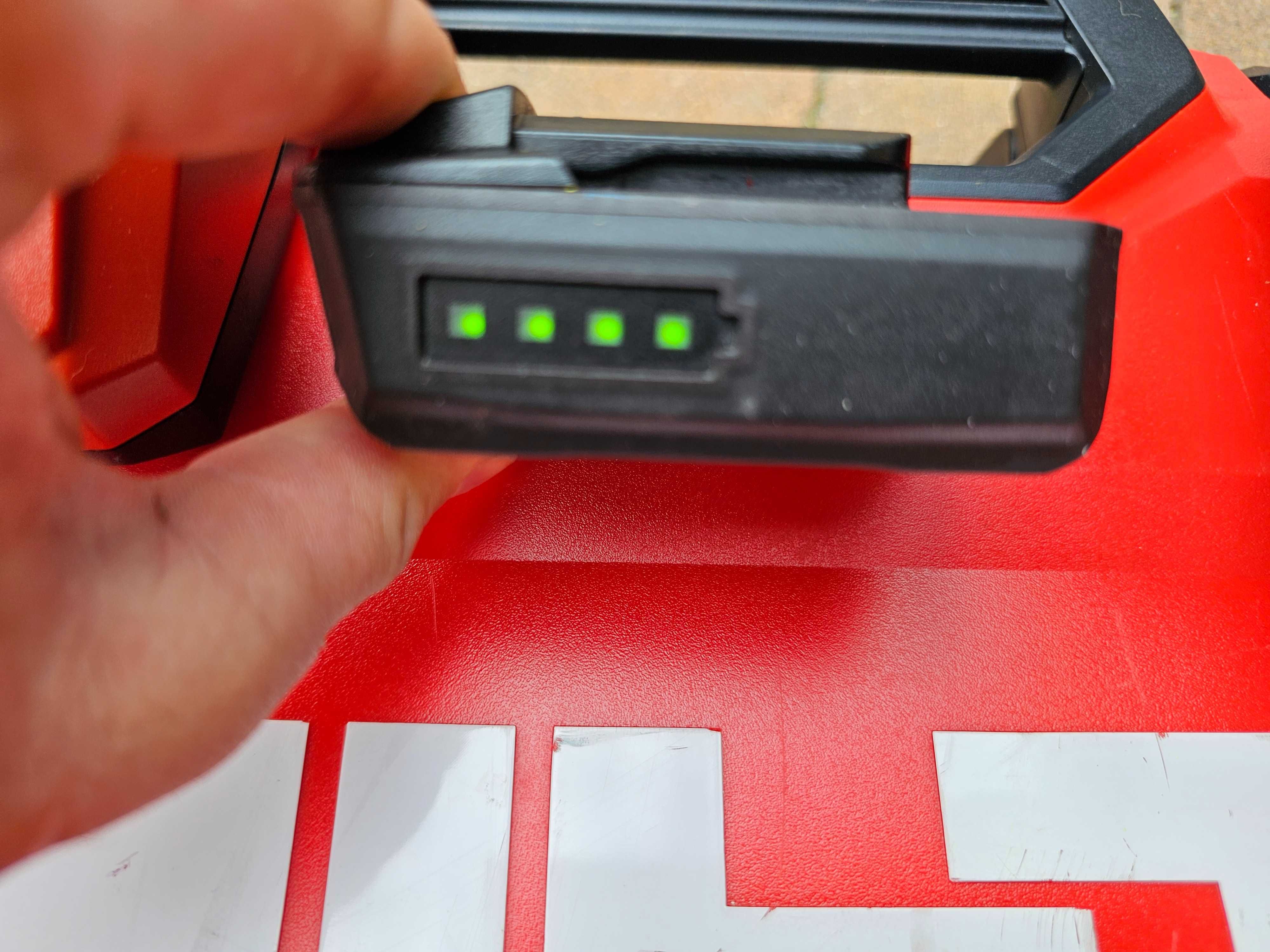 HILTI PM 30-MG zestaw 2xAku ładowarka walizka   2022