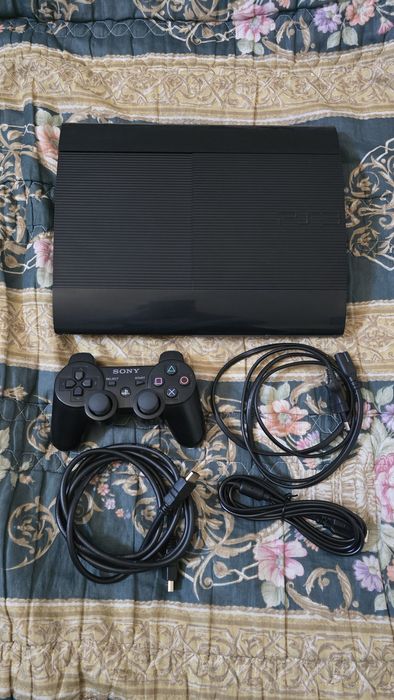 Ps3  super slim 500gb desbloqueada