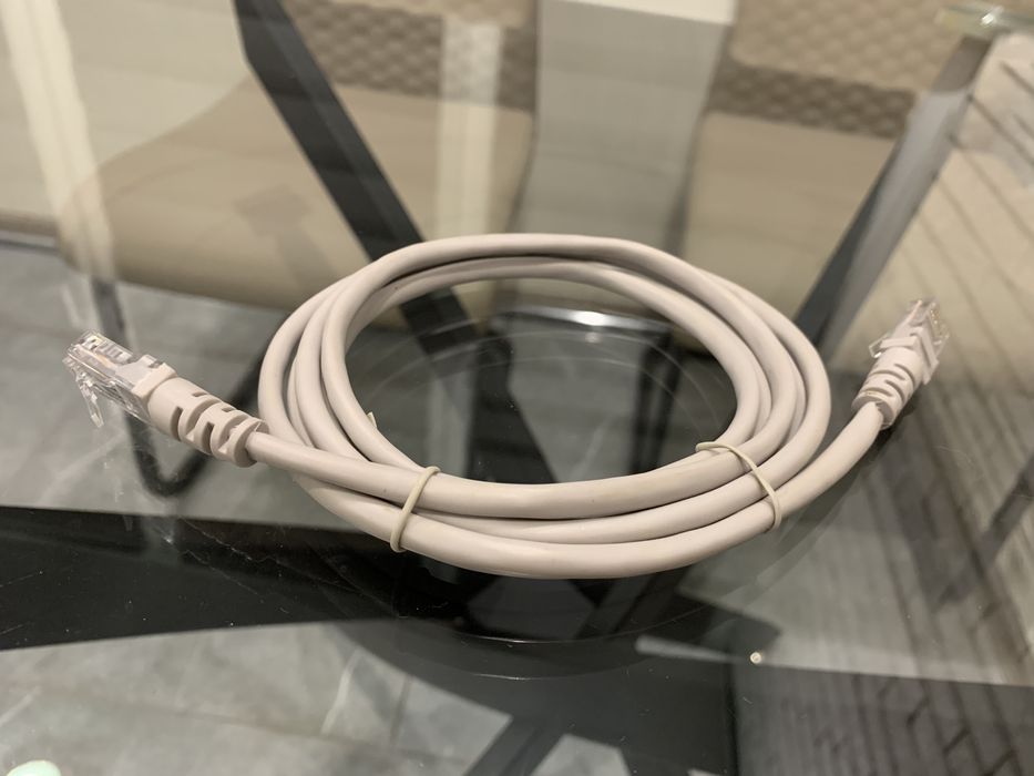 Интернет-кабель (патч-корд, витая пара), (1,2 м). (Новый)