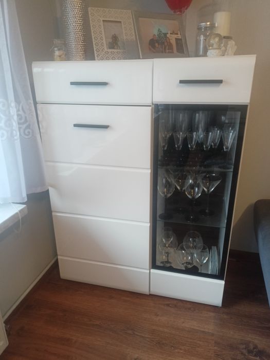 Komody do salonu