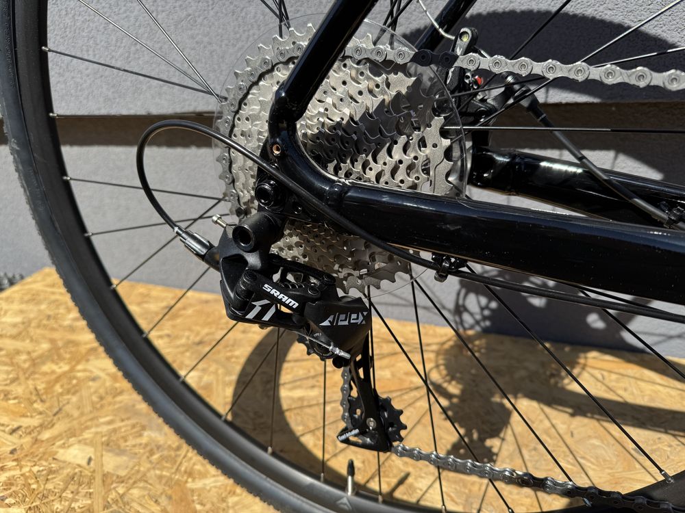 Rower Gravel Merida Silex 300 28” L Sram Apex 1x11
