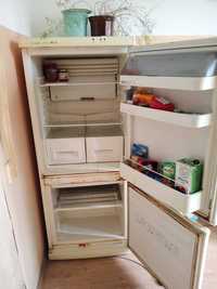 Холодильник б/у віддам
