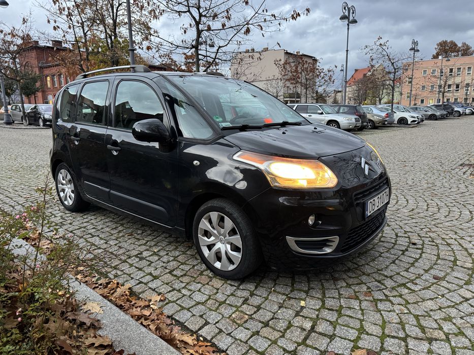 Citroen C3 Picasso – 2010 r. – w ciągłym użytkowaniu nowe opony zimowe