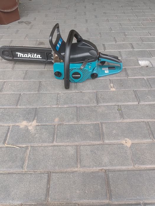 Pilarka Makita Ea3500s