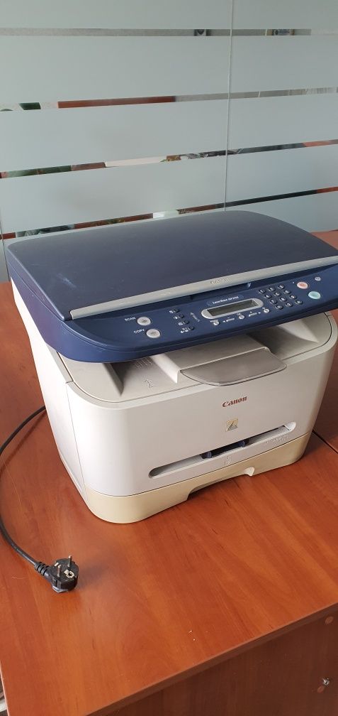 Canon LaserBase MF3110 Принтер, сканер, ксерокс