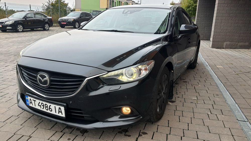 Mazda 6 2012 року