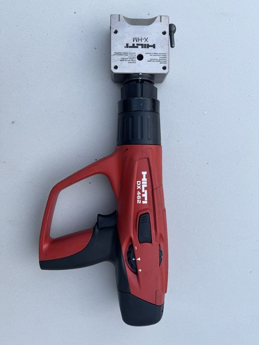 Osadzak HILTI  DX 462 HM  do znakowania  el3ementów metalowych