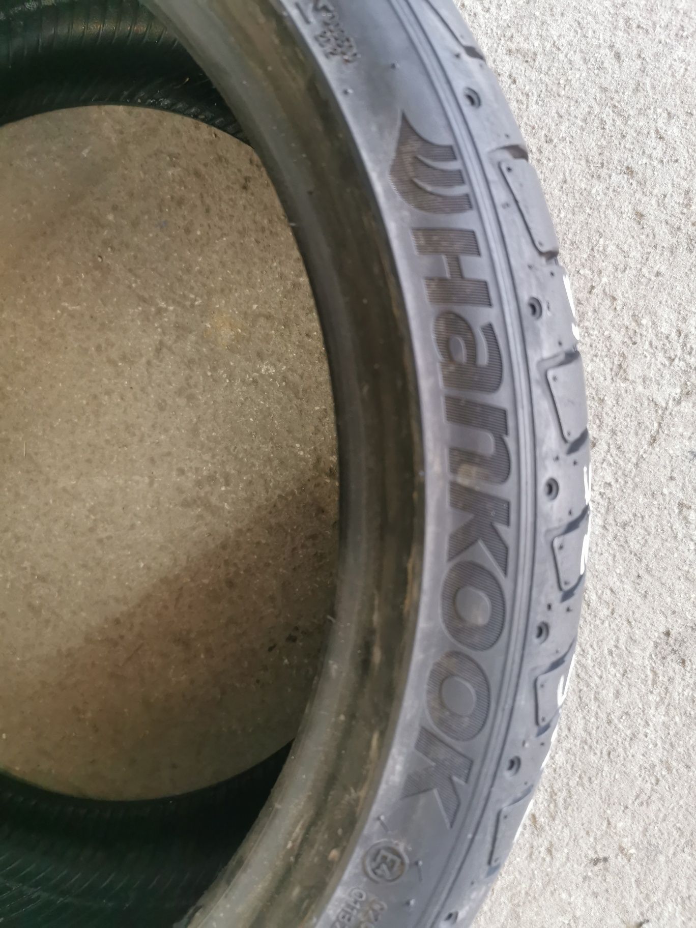 Komplet opon 245/35ZR19 93Y Hankook Ventus S1 evo2 2016/21 rok