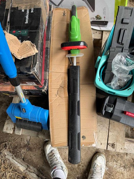 Nożyce Akumulatorowe do żywopłotu, krzewów Brüder Mannesmann