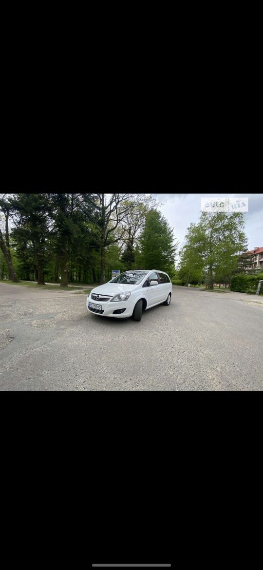 Opel zafira 2012