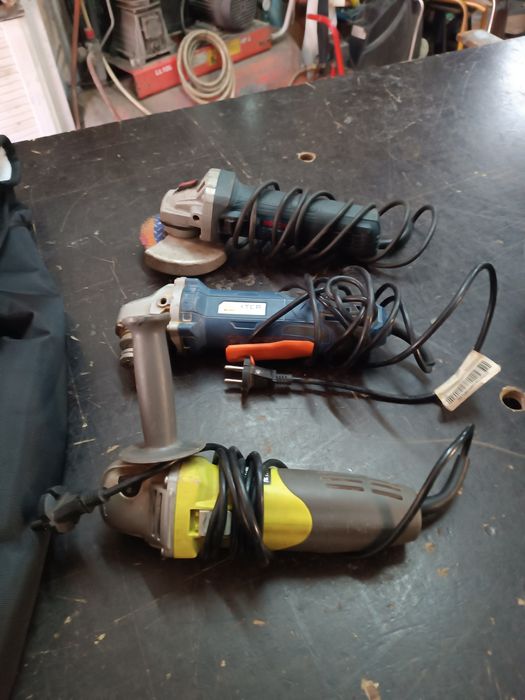 Máquina rebarbadora