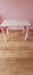 Secretária criança Ikea ajustável rosa