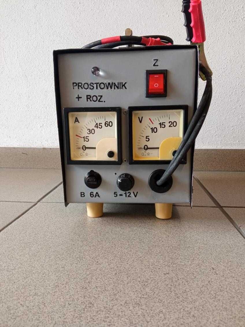 Prostownik + rozruch 0-12V 0-15A