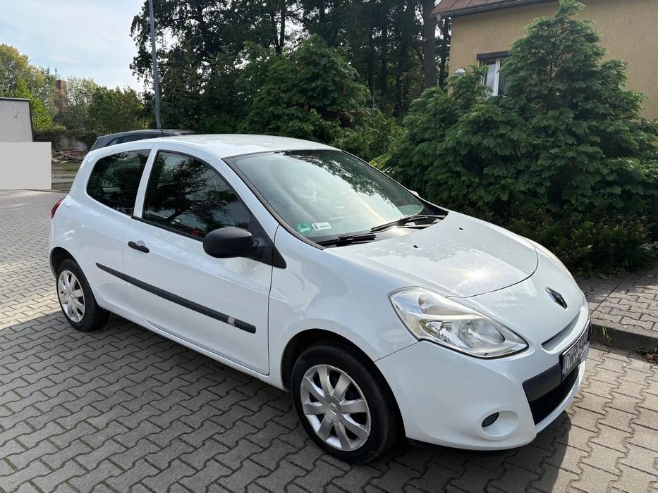Renault Clio samochód osobowy, hatchback