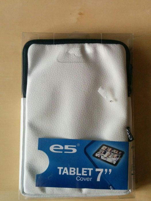 Etui tablet 7'' cover E5 touchpad białe