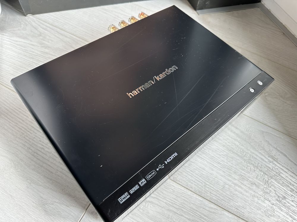 Amplituner Harman Kardon HS150 + satelity