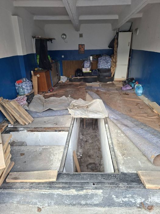 Гараж в центрі міста район галактики