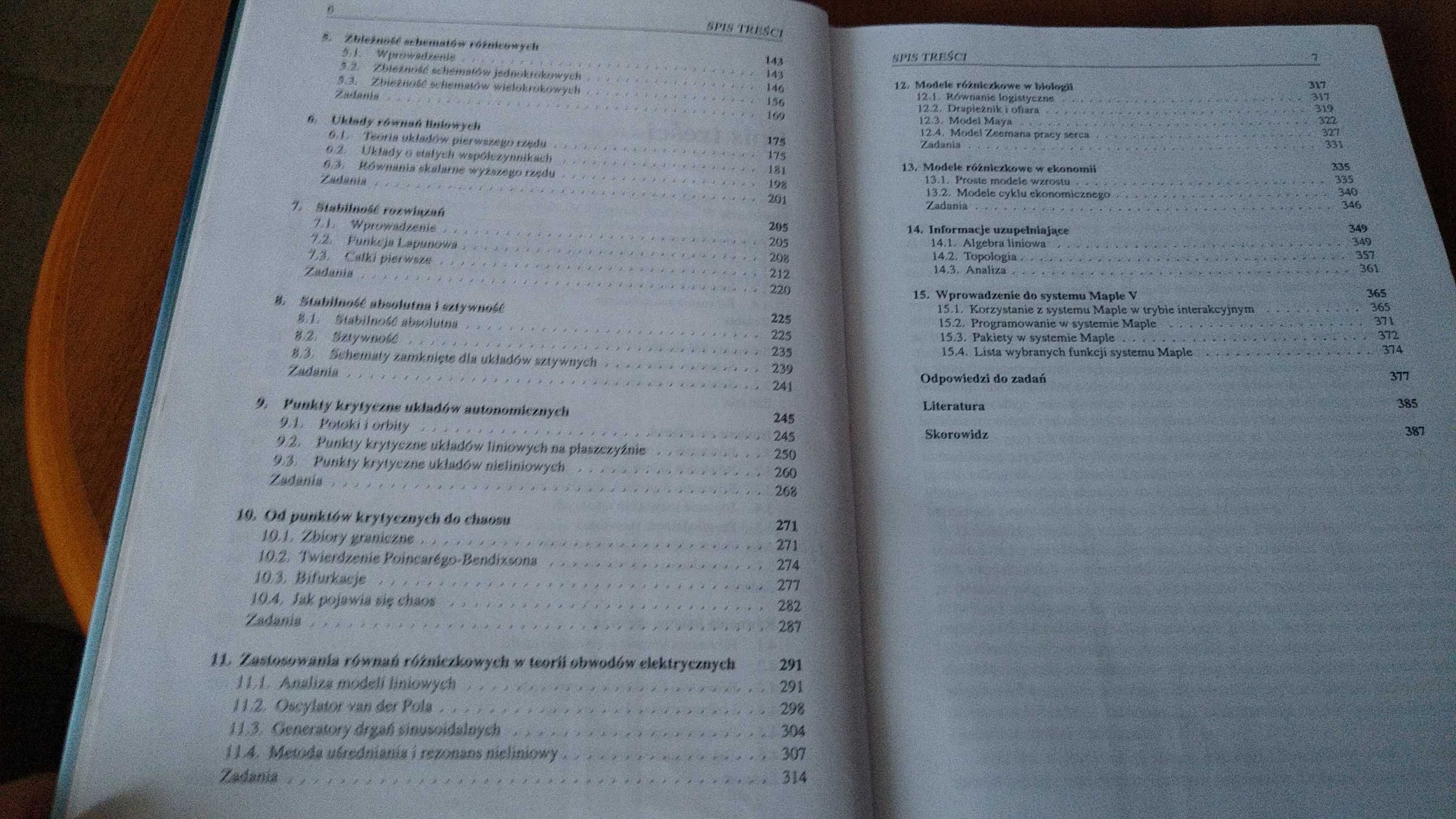 Równania różniczkowe zwyczajne : teoria i metody numeryczne Palczewski