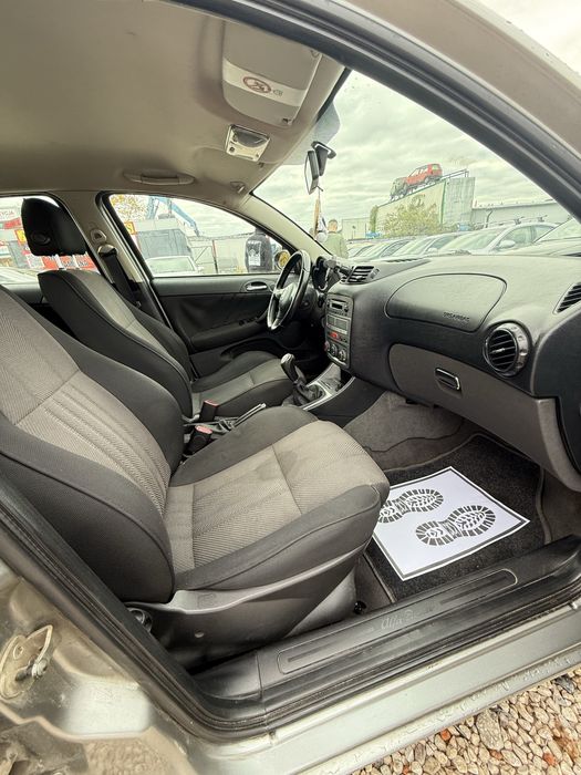 Na Sprzedaż Alfa Romeo 147 1.6B/bez rdzy/oszczędny/klima/zadbany/zamia