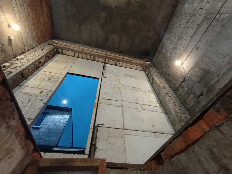 Гараж великий Троєщина Під підіймач СТО малярка склад цех виробництво