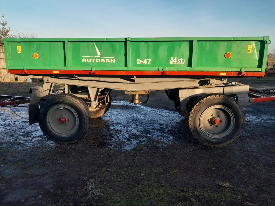 Przyczepa D47 1982 rok