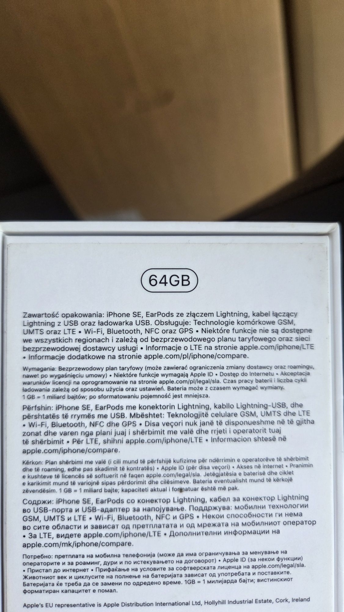 Pudełko iPhone SE