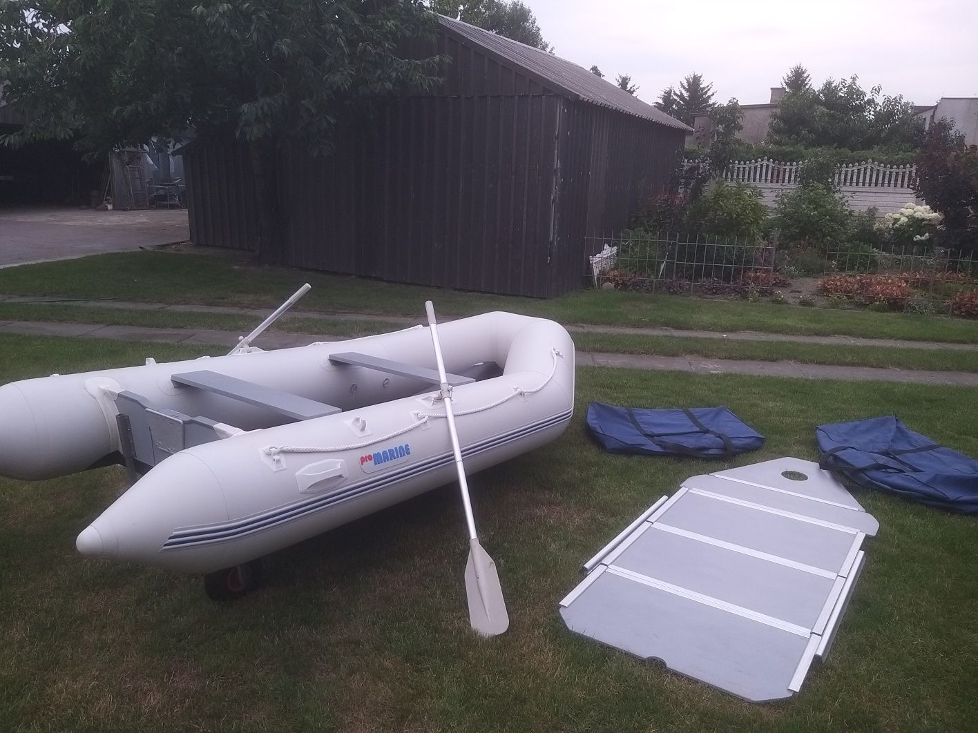 Ponton Pro marine 360 z kilem