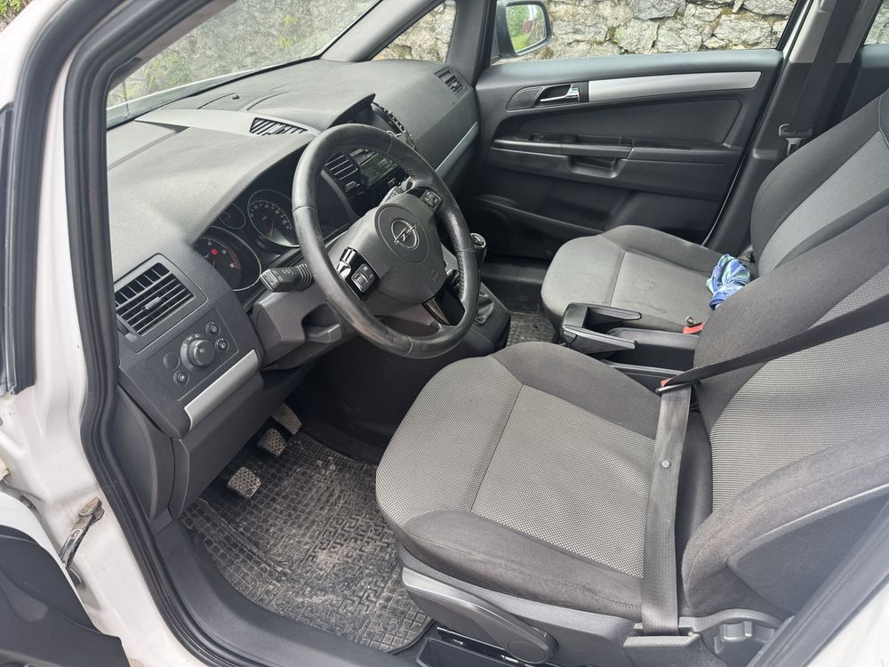 Opel Zafira B 1.7 cdti
