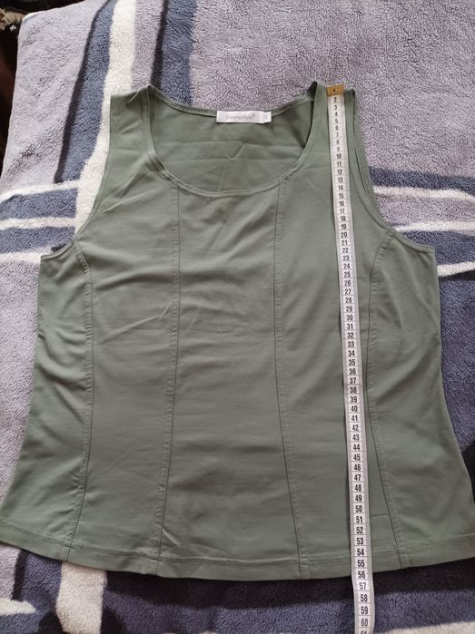 Два топа розмір М та L