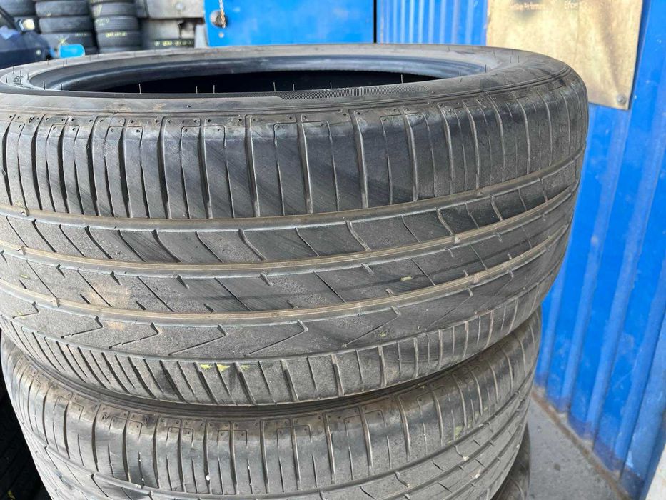 Продам шини Hankook Ventus S1 Evo SUV 2 K117A 235/55 R19