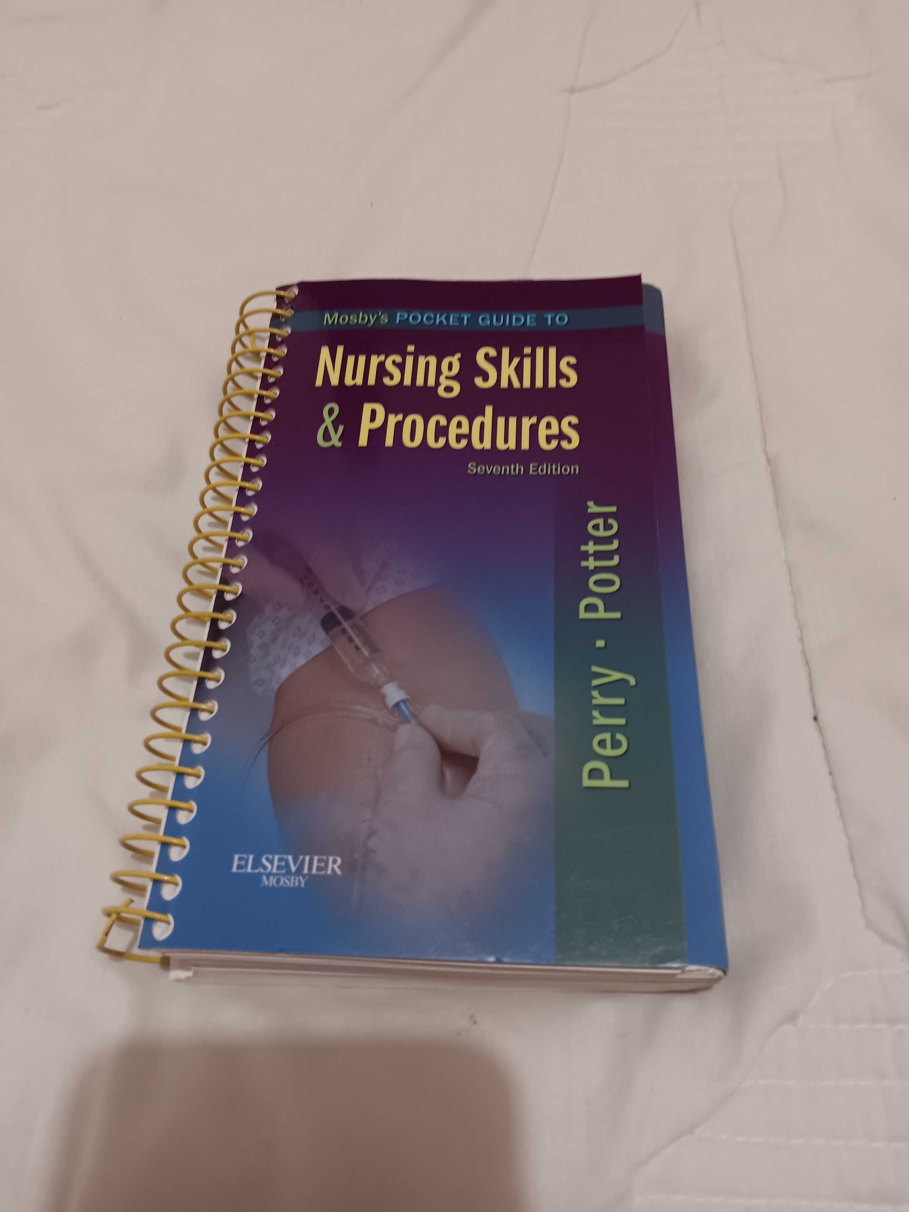 Livro "Nursing Skills & Procedures" (7ª edição)