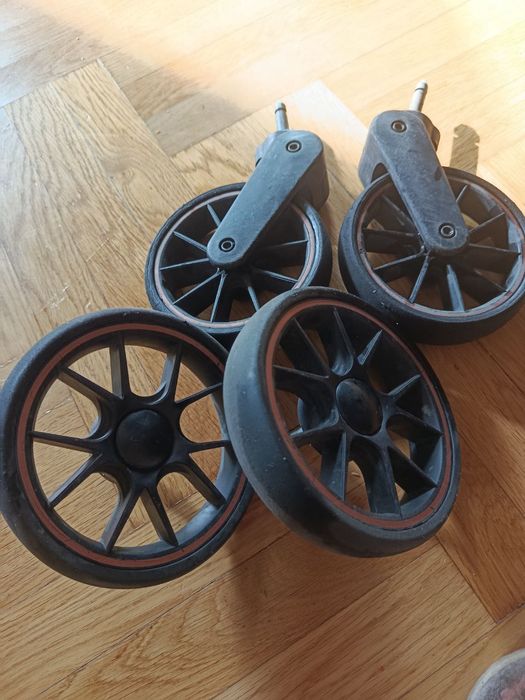 Прогулянкова коляска Carello smart на запчасти