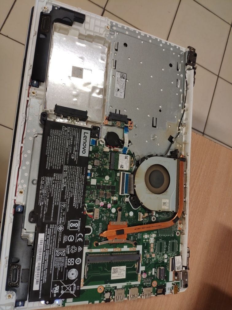 Laptop iPad Lenovo